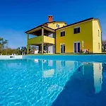 Villanova * Poreč